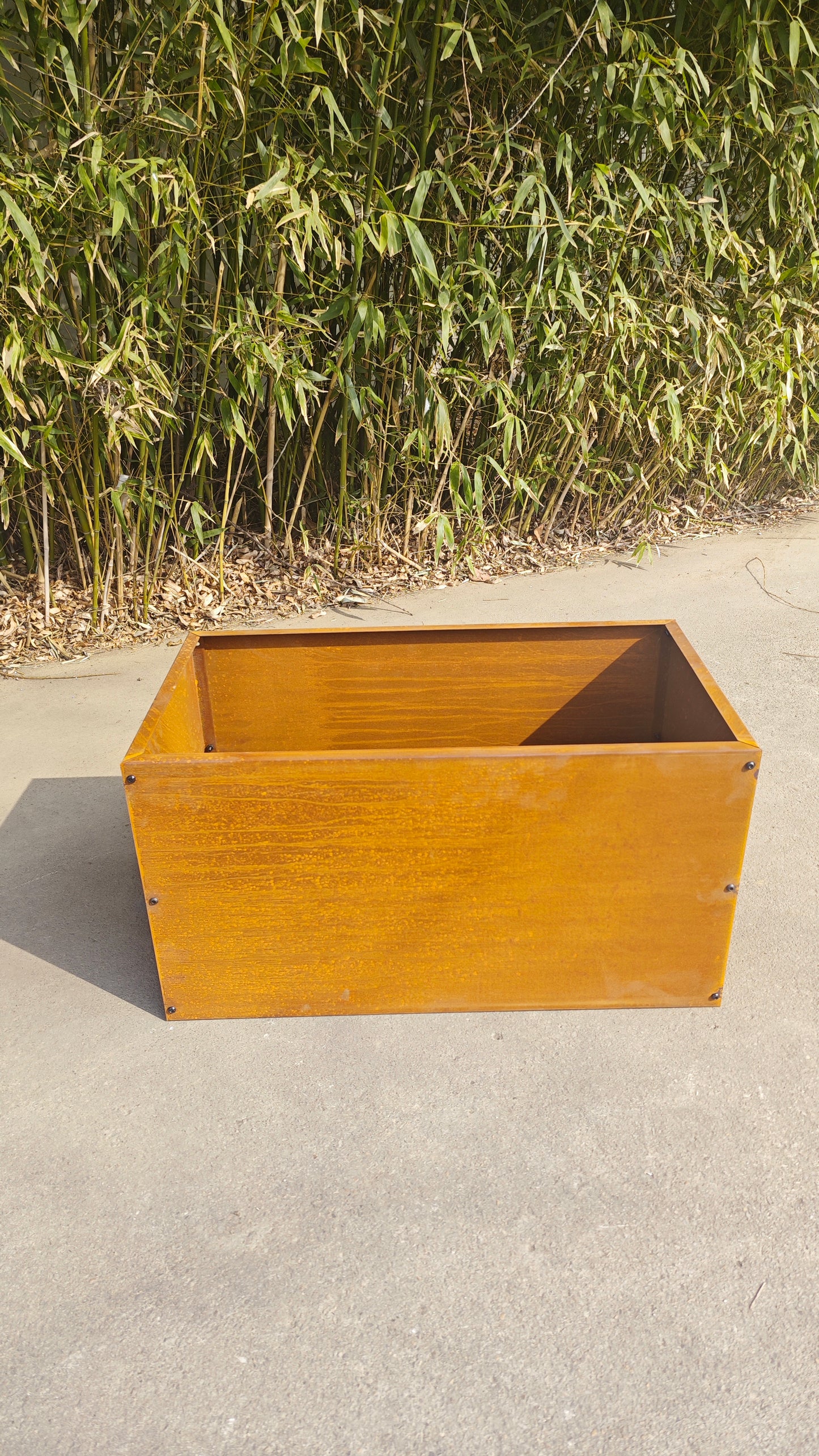 Edelrost Blumentopf aus Metall , 1mm ,Länge 75 cm, Breite 40 cm