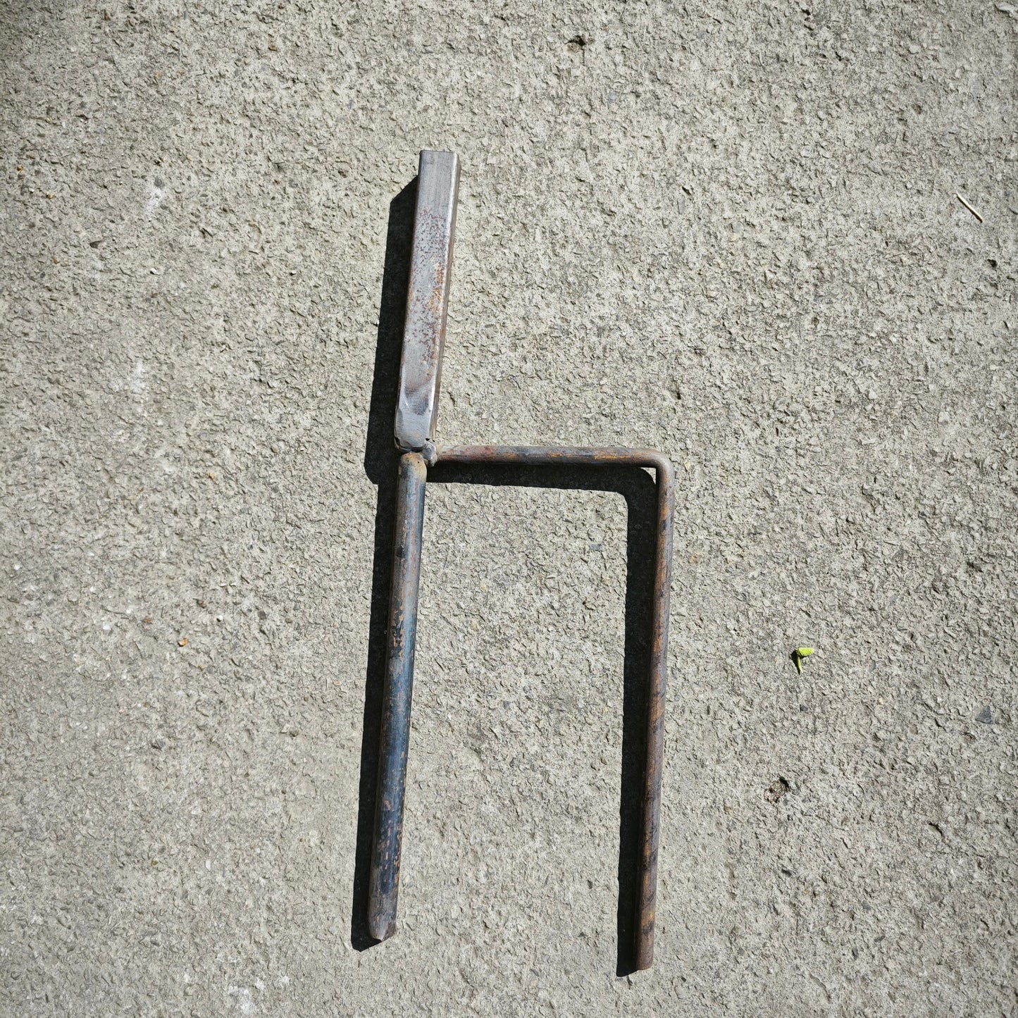 Edelrost Gartenstecker ''Ring ''Gartenskulptur Figure aus Metall 1.5mm