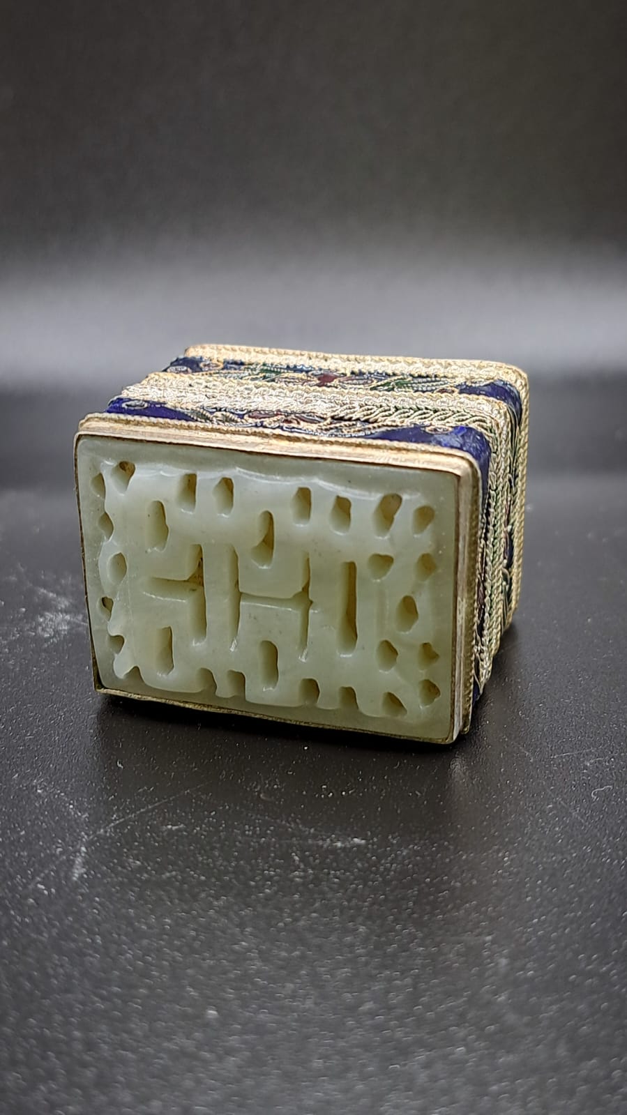 Silver plated cloisonné lidded box-China, jade carving jewelry box 4x3x3cm A2-4