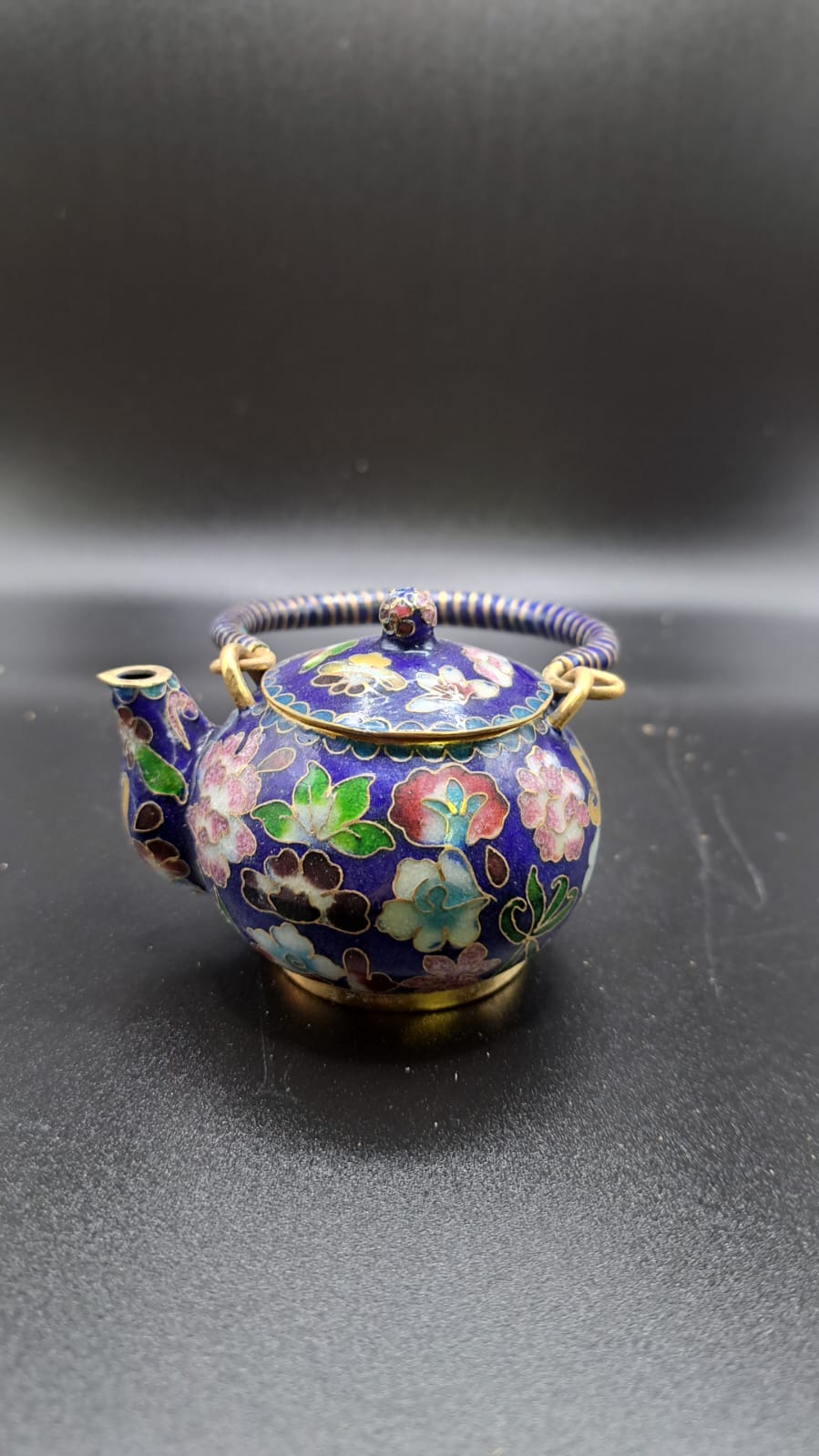 China, Cloisonne, sehr schöne Teekanne Deko 10x8x7cm A2-3 – Sino Han