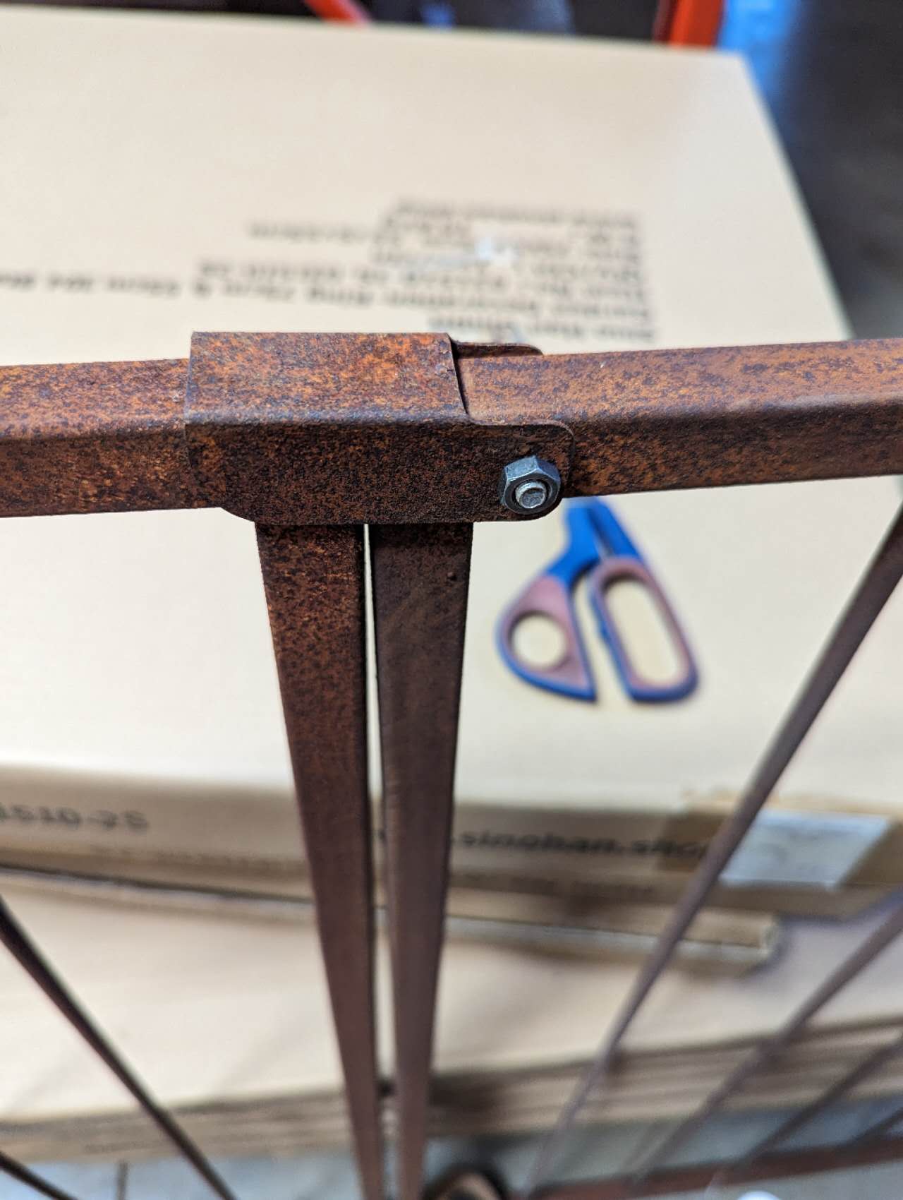 Edelrost Rosenbogen Kletterhilfe Rost Metall Rosenspalier H220cm Handarbeit 031934-1/2