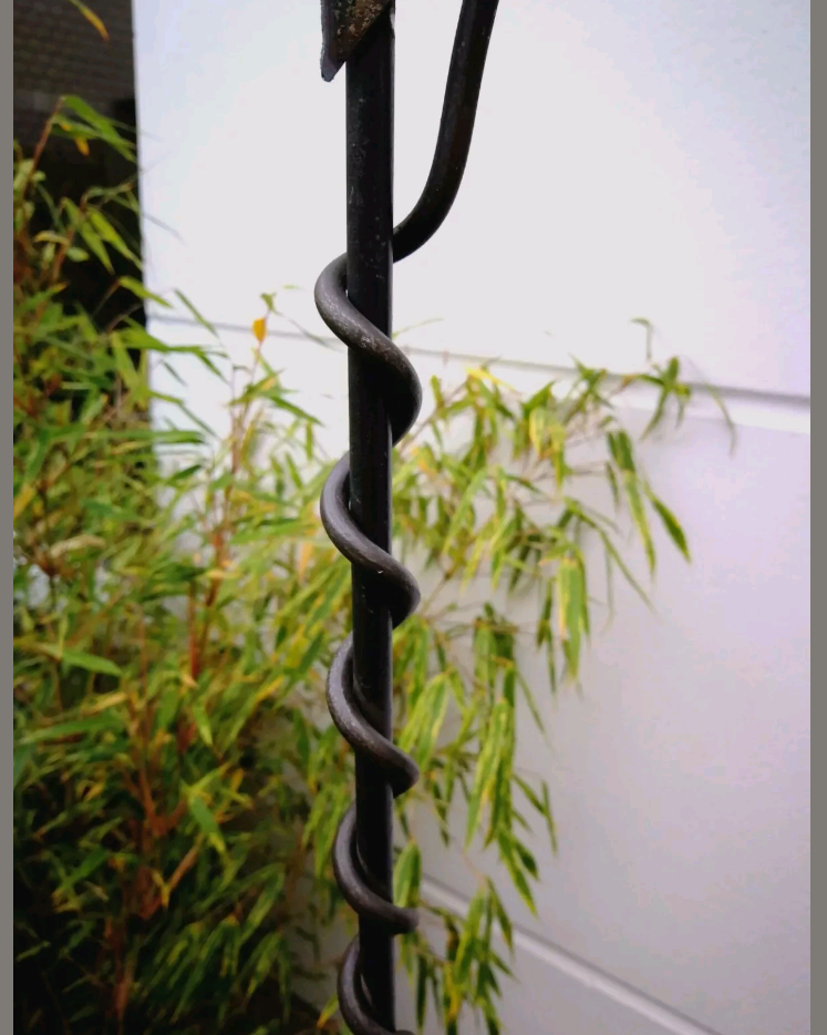 Gartenstecker mit Glaskugel ,Sonne , Höhe: 180 cm , Rot