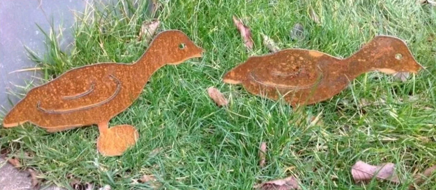 Ente, aus Metall , Edelrost Gartendeko ,030622