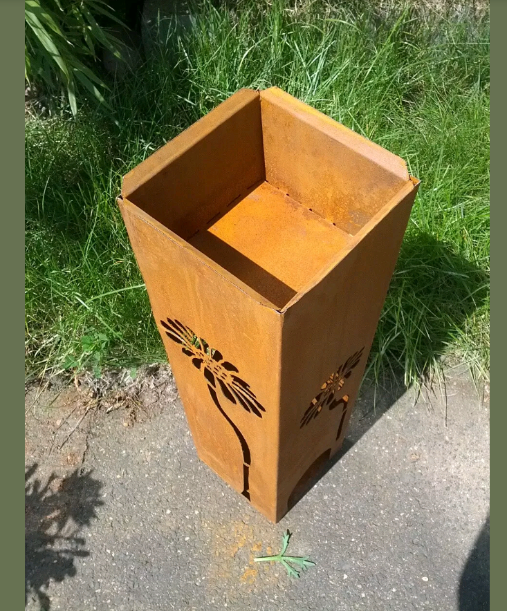 Garten Pflanzschale Übertopf Kerzenleuchter ' Blumen ' ,aus Metall rost