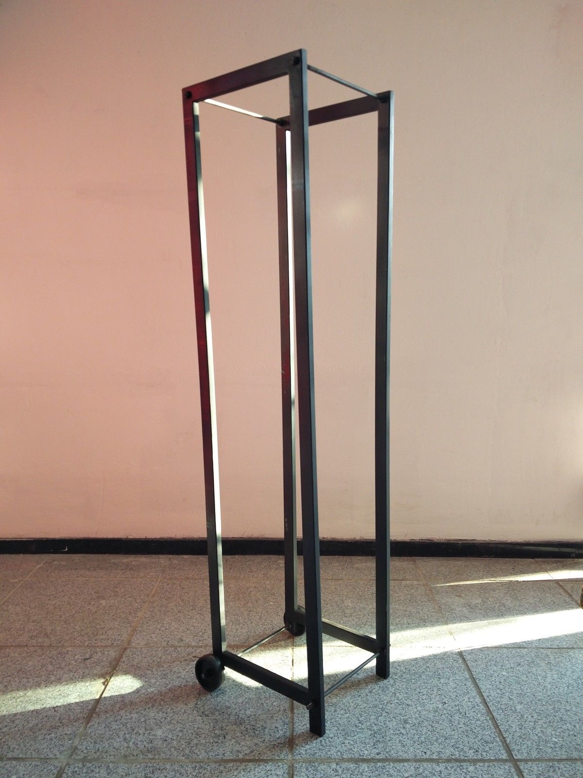 Schwarz Kaminholzregal Kaminholzständer Kaminholzhalter Holzregal H125*28*30cm