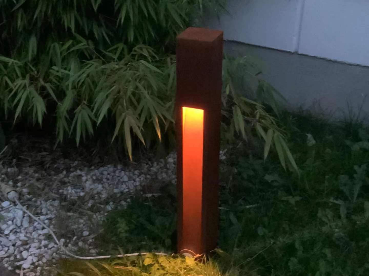 Noble rust garden rust columns light column made of metal in rust design garden decoration H75cm W10cm 032125
