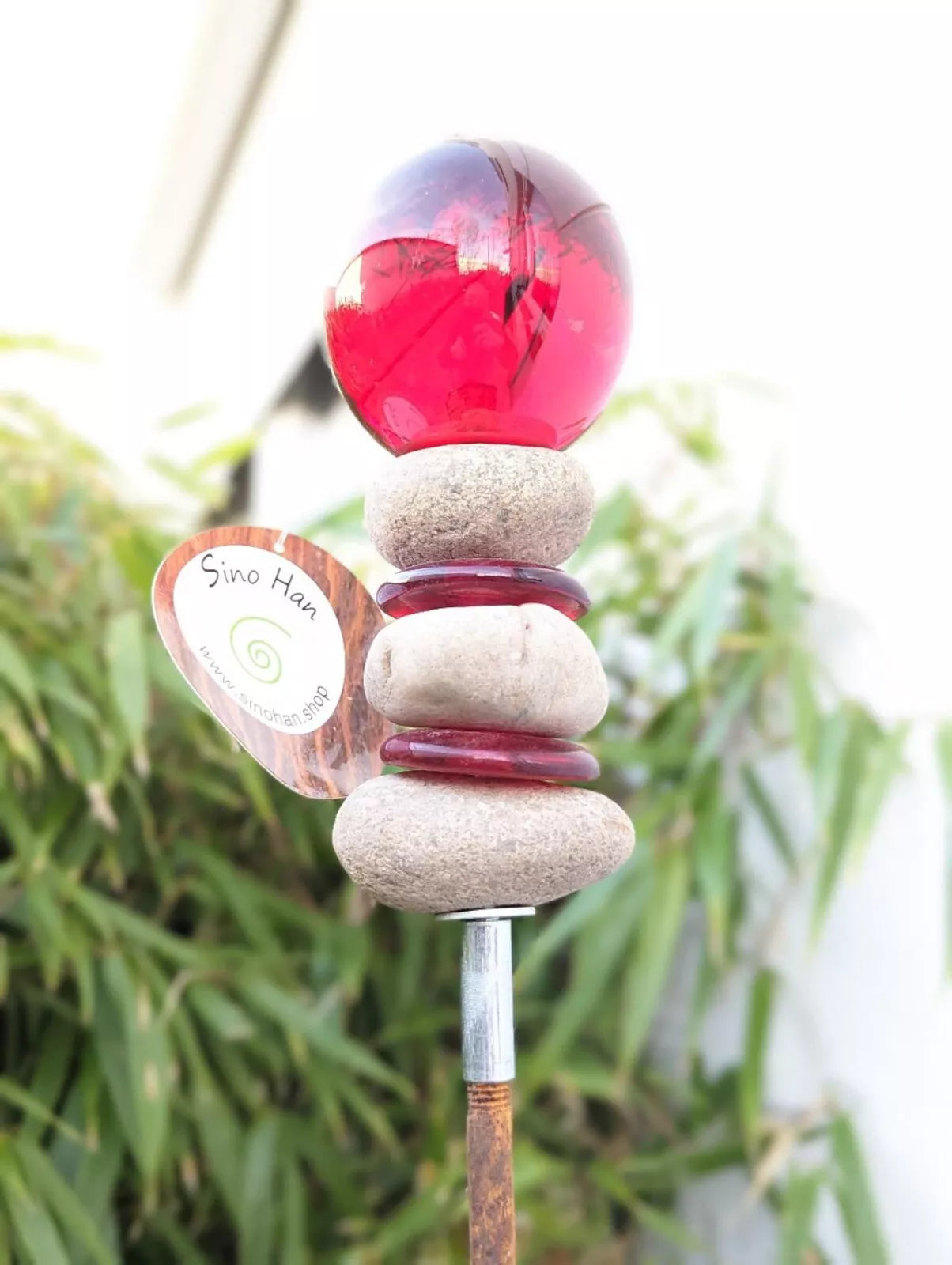 Gartenstecker Rost mit Glaskugel 6cm , Höhe 115cm ,rot , 030962