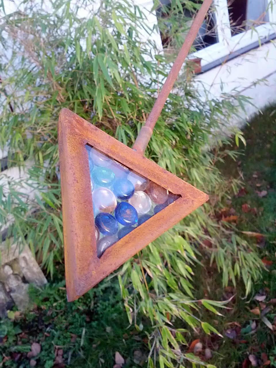 Rust garden stake, wind chime