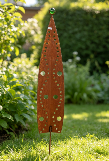 Edelrost Gartenstecker mit Glaskugel, 100 cm hoch