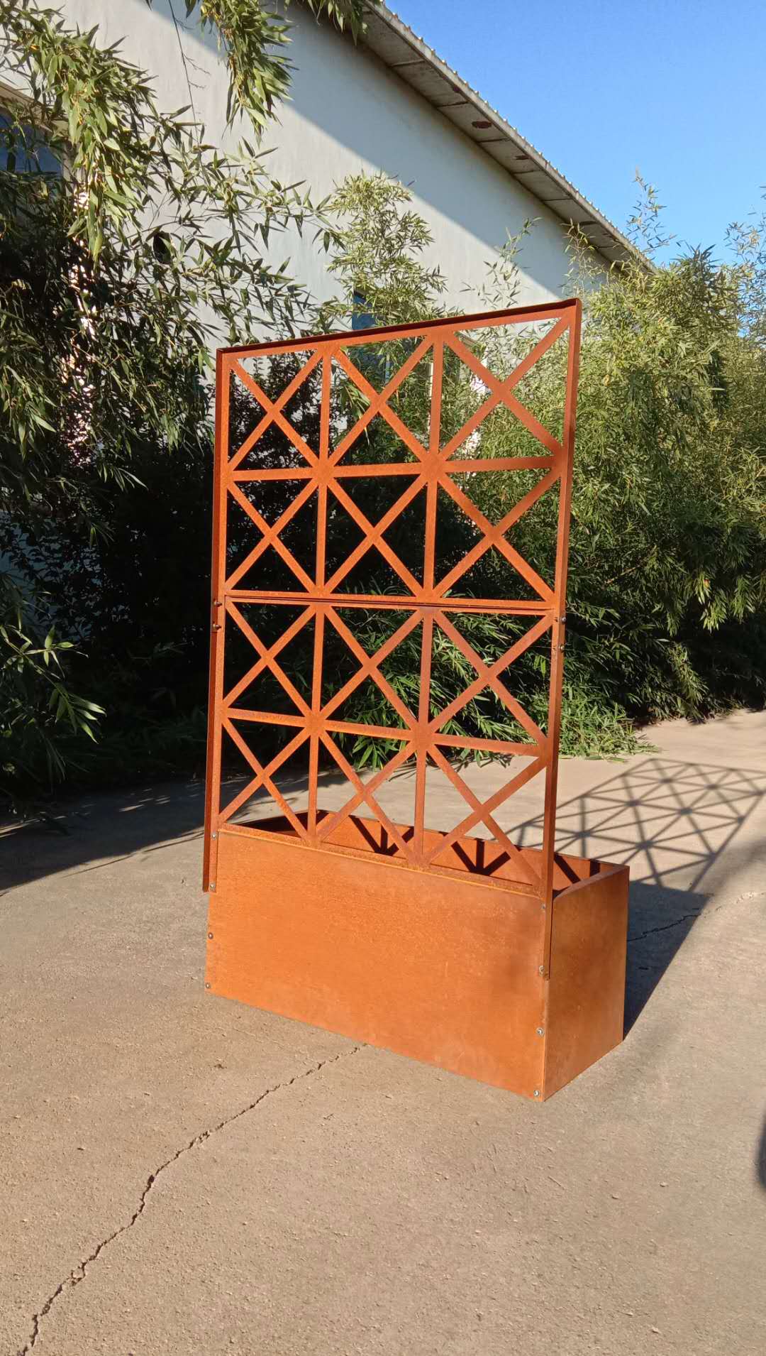 Edelrost Rankkasten mit Rankgitter aus Metall  032025 ,Höhe 141 cm,Länge 80cm
