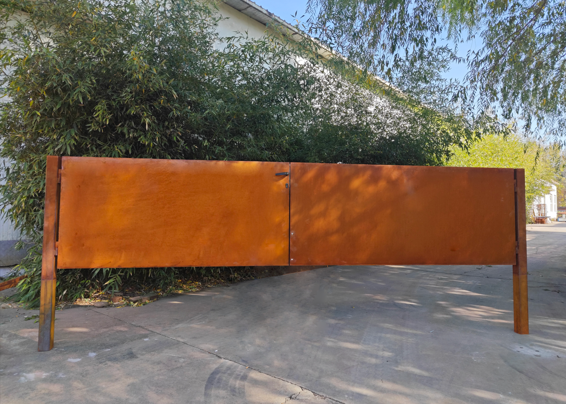 Rust-finished swing gate for the garden made of robust metal