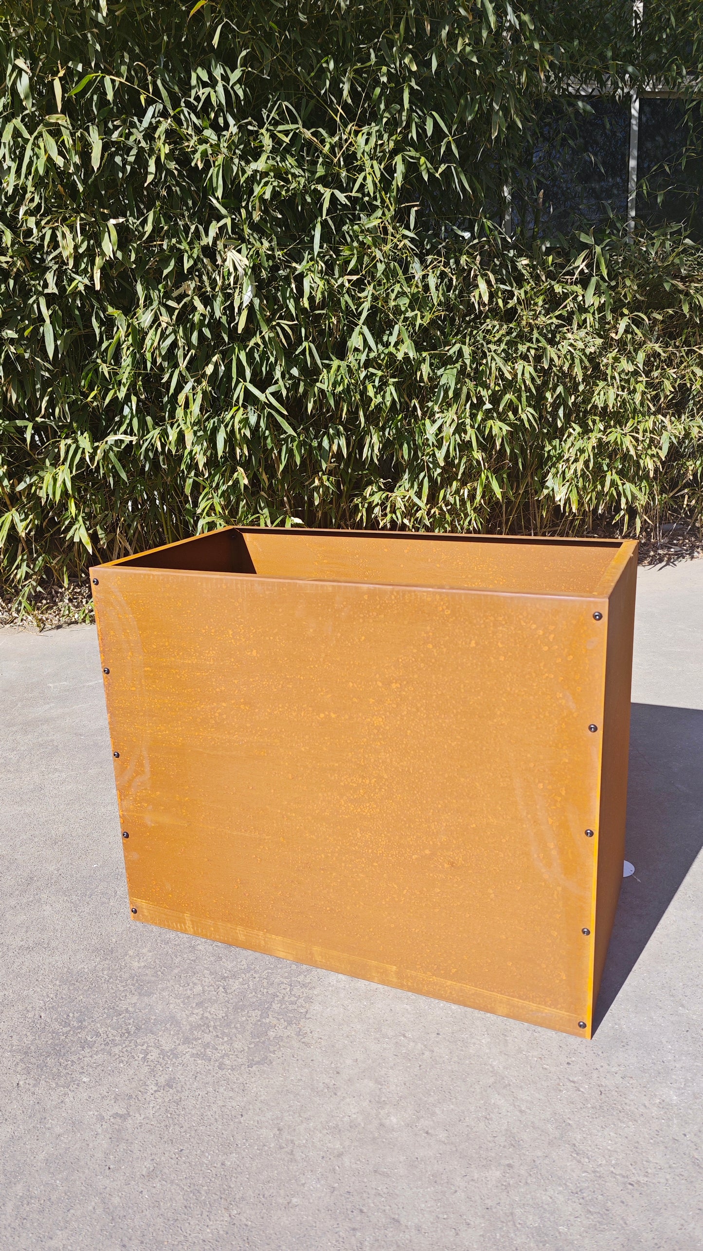 Edelrost Blumentopf aus Metall , 1mm ，Länge 75 cm, Breite 40 cm