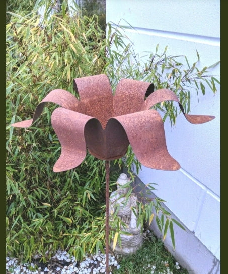 Garden flowers metal rust garden stake flowerpot rust garden decoration 52*52*117cm