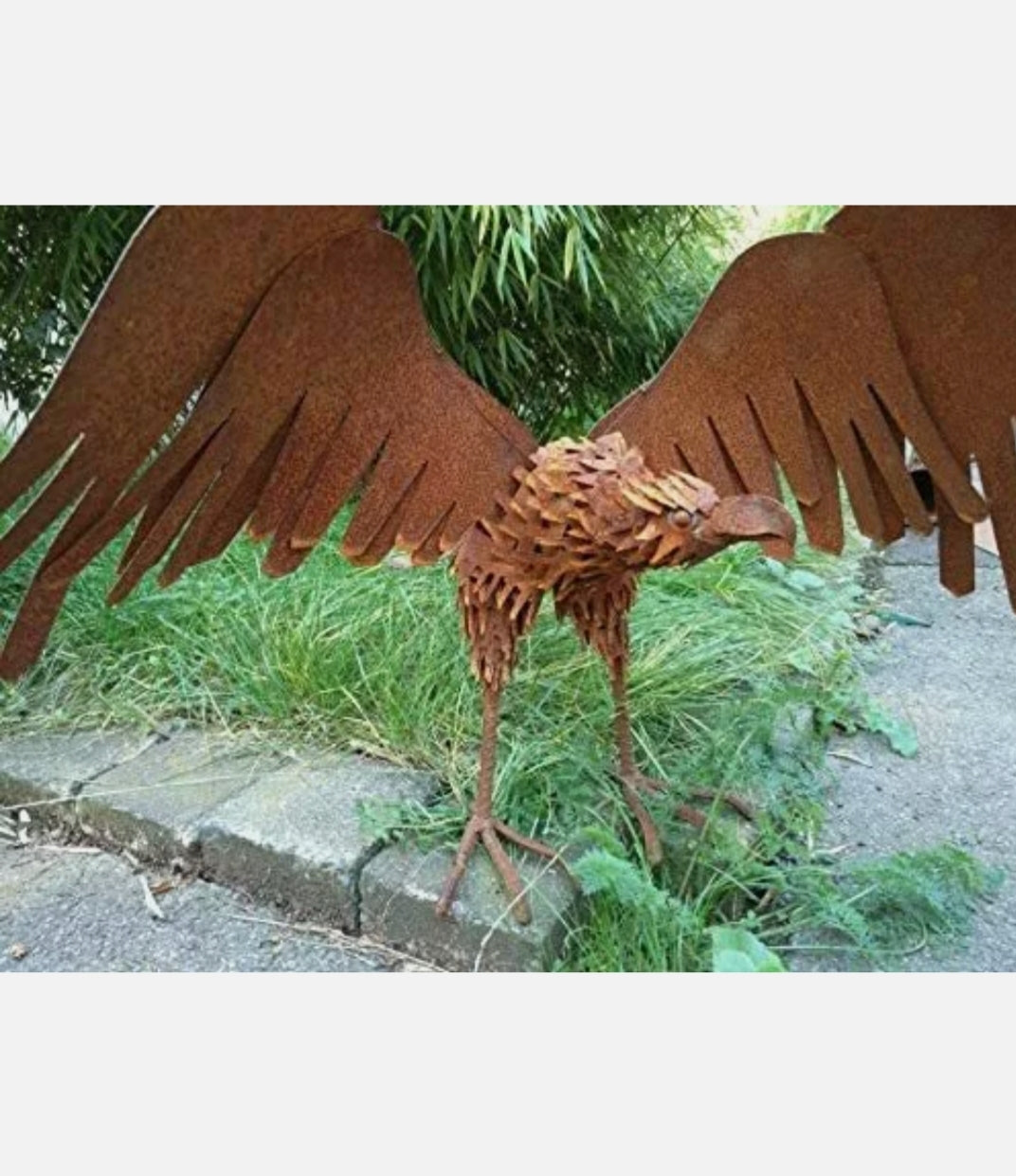 Noble rust garden eagle garden bird garden figures garden decoration rust W40*H40*L90cm 031754