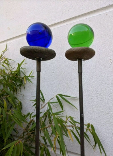 Edelrost garden stake with glass ball 6cm blue H108cm 030799