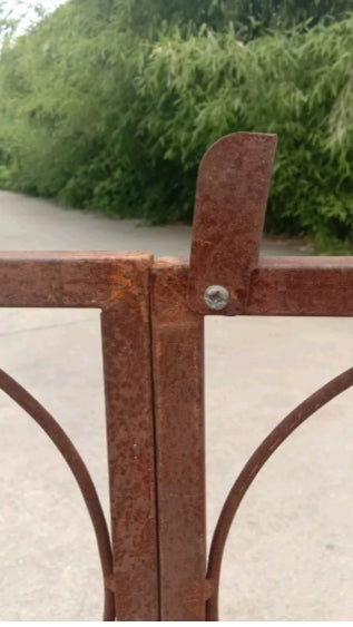 Rusty garden gate garden door Rusty garden gate garden door including posts | Heart 