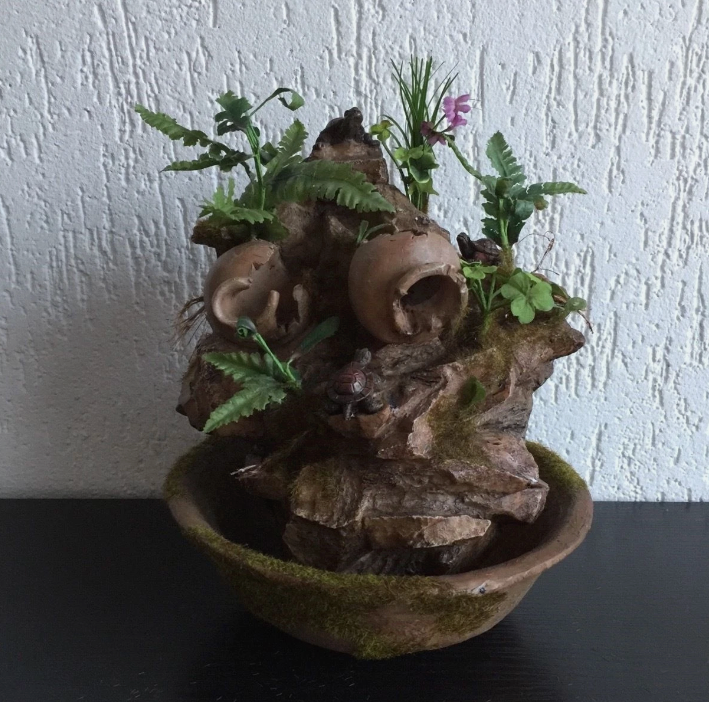 Zimmerbrunnen,Gartenbrunnen,Bonsai Brunnen Mit Pumpe 23x23x27cm, Nr.214S