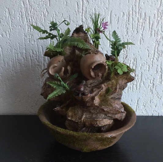Zimmerbrunnen,Gartenbrunnen,Bonsai Brunnen Mit Pumpe 23x23x27cm, Nr.214S