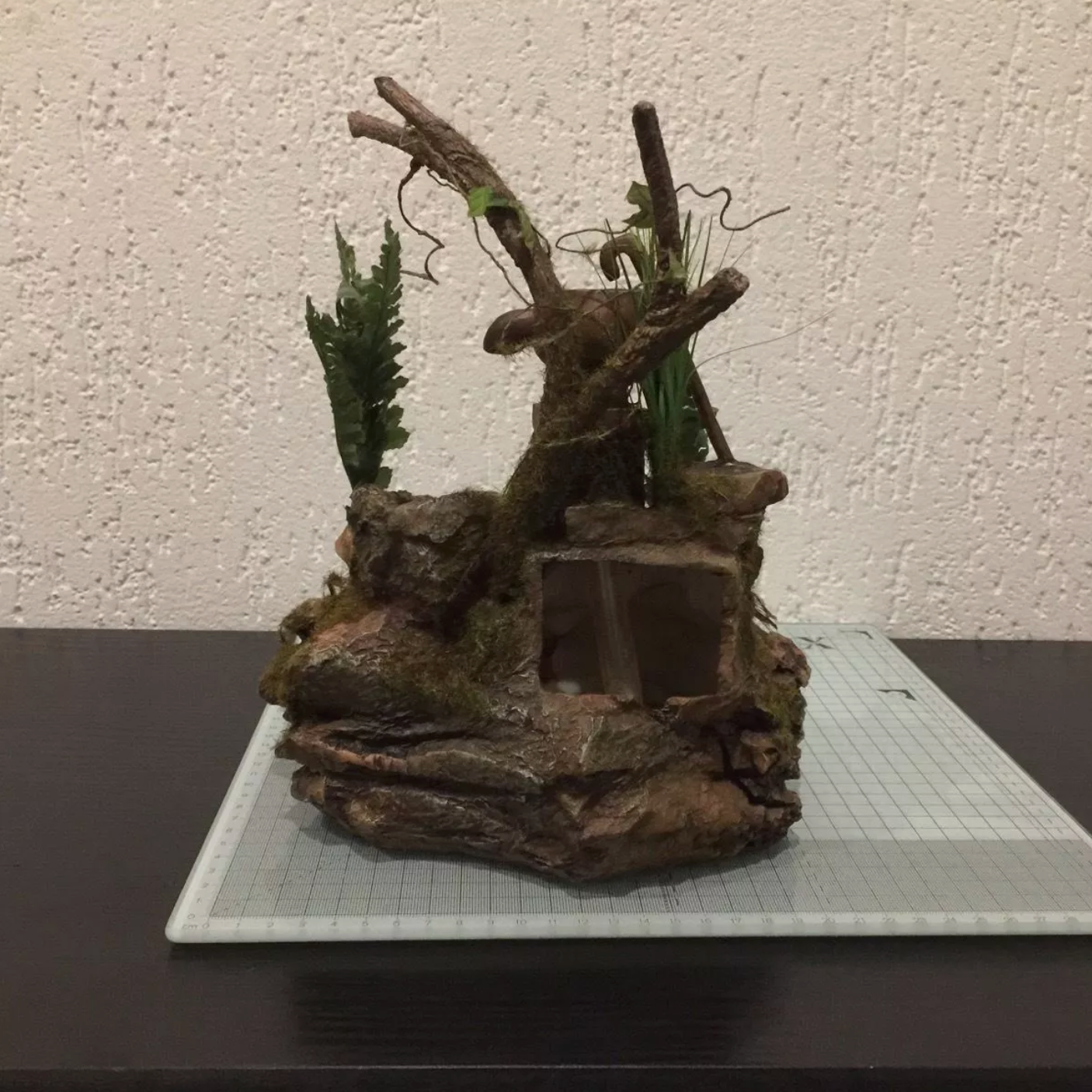 Zimmerbrunnen, Gartenbrunnen,Bonsai Brunnen Mit Pumpe 21x16x25cm ，Nr.: 284E