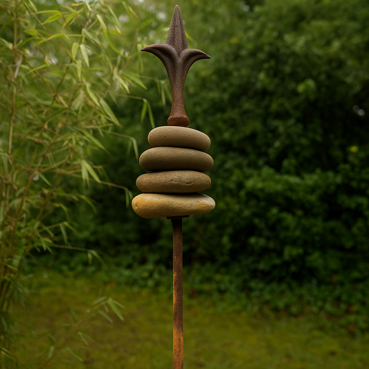 Edelrost Gartendeko,Gartenstecker aus Metall,Stein，Höhe 110cm ，030870