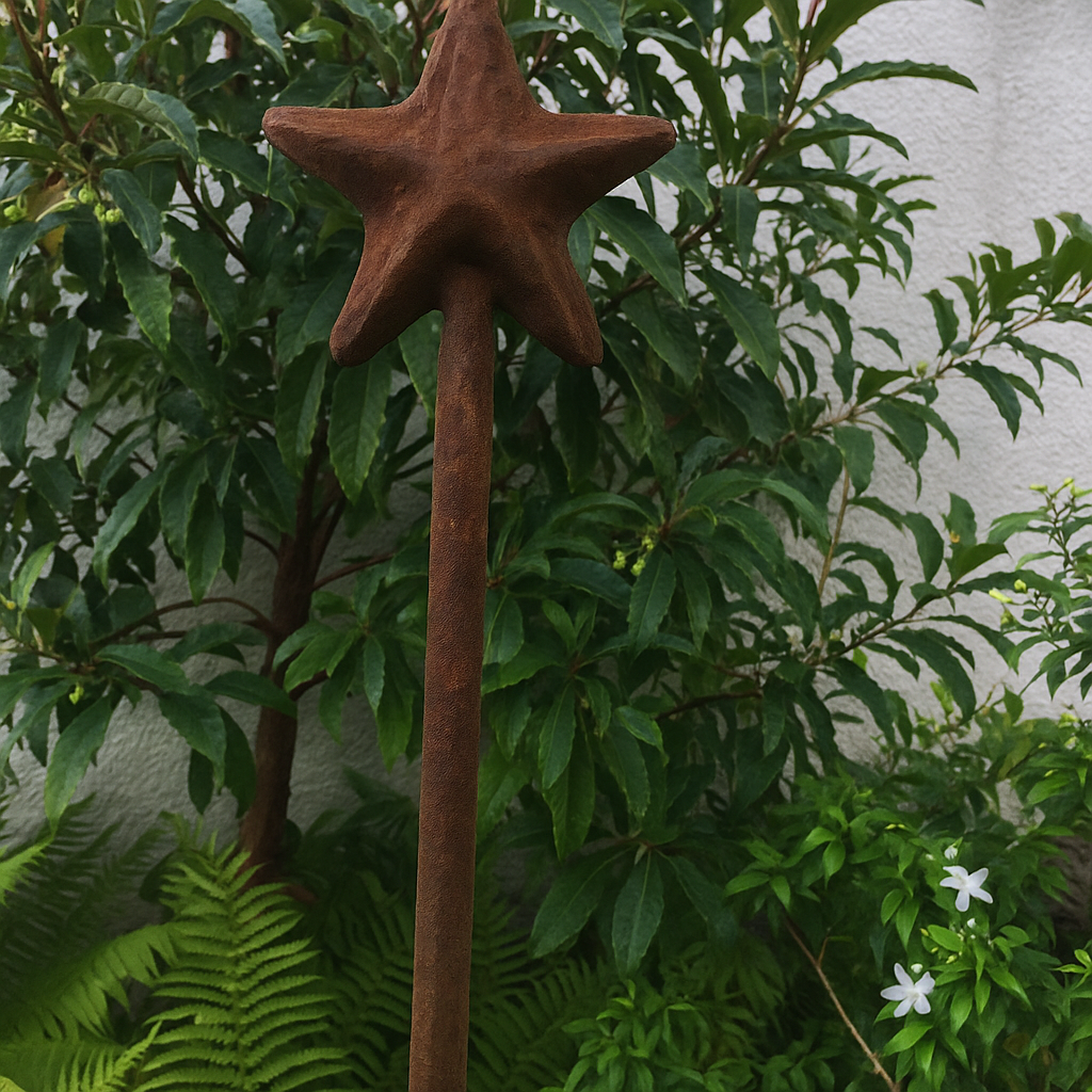 Edelrost,Gartendeko ,Rosenkugel, Stern aus Eisen mit Klang,028002