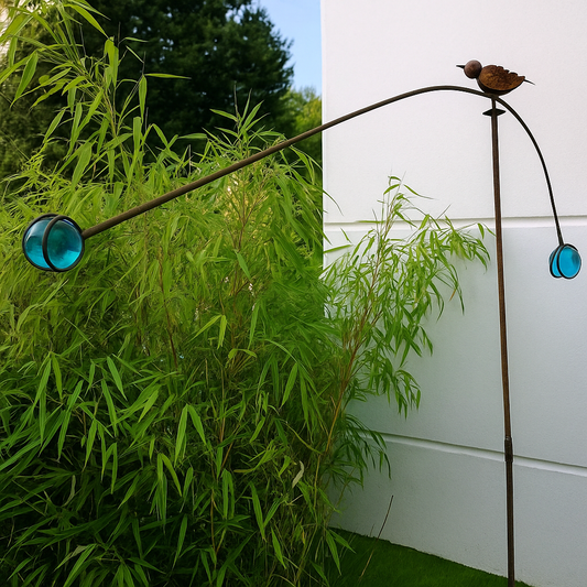 Gartenstecker aus Metall , Rost , mit Glaskugel ,Blau, Höhe: 150 cm