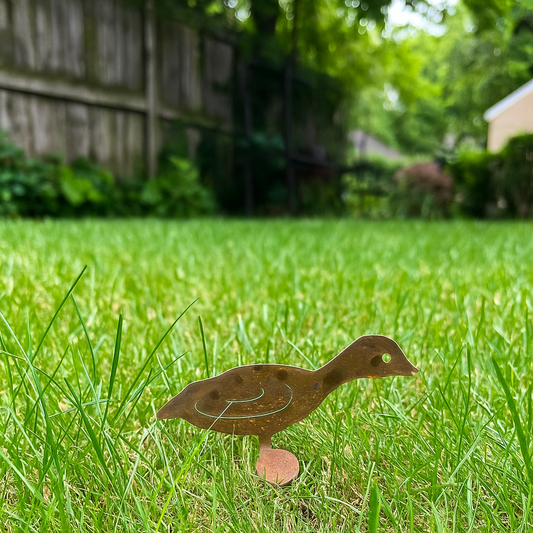 Ente, aus Metall ， Edelrost Gartendeko ，030622