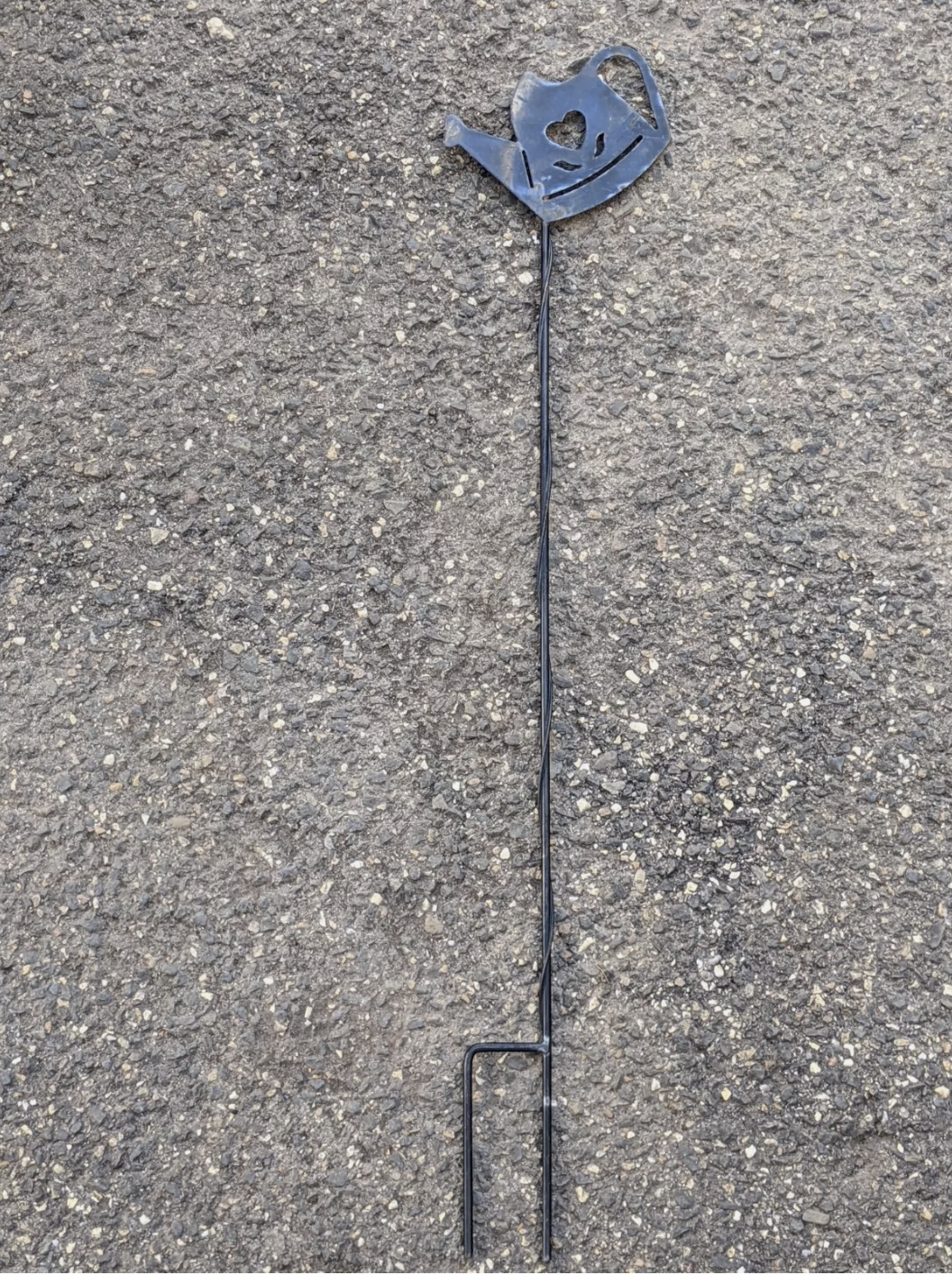 B. Wahl Gartenstecker Beetstecker  Schwarz，Höhe ：72cm，Breite：14cm