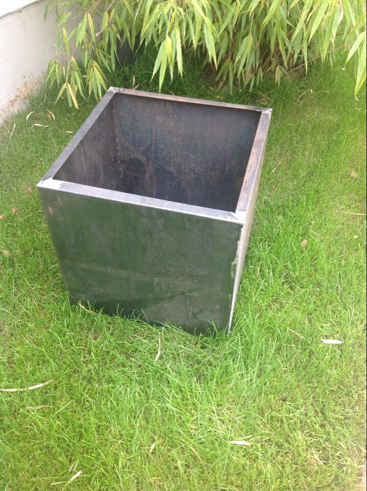 Plant bowl, planter flowerpot cube made of Corten steel