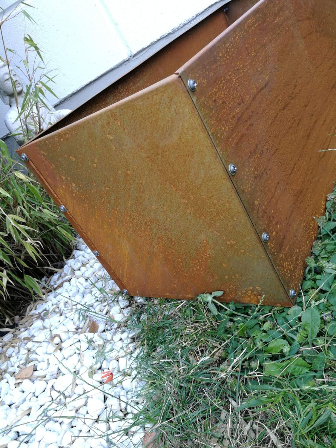 Stylish rust-finished flower box planter made of sheet steel