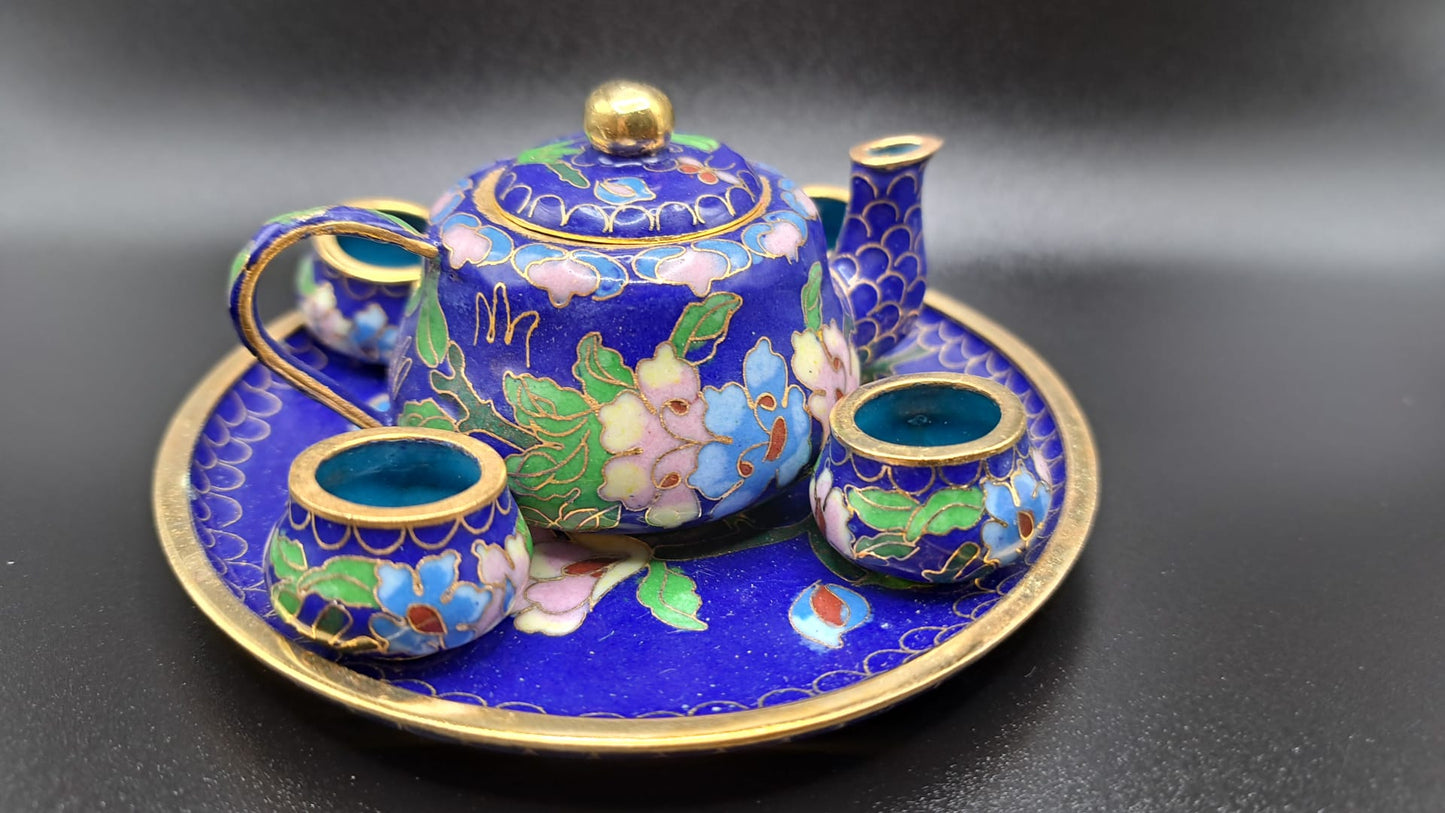 China, Cloisonne, sehr schöne kleine Teekanne mit Tassen tablet Deko   A2