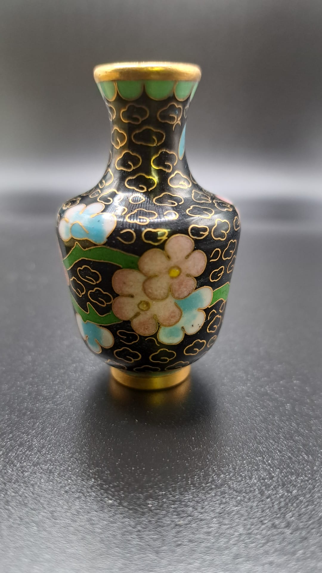 China, Cloisonne, sehr schöne vase, Blumen 5,5x3,5cm A2-3