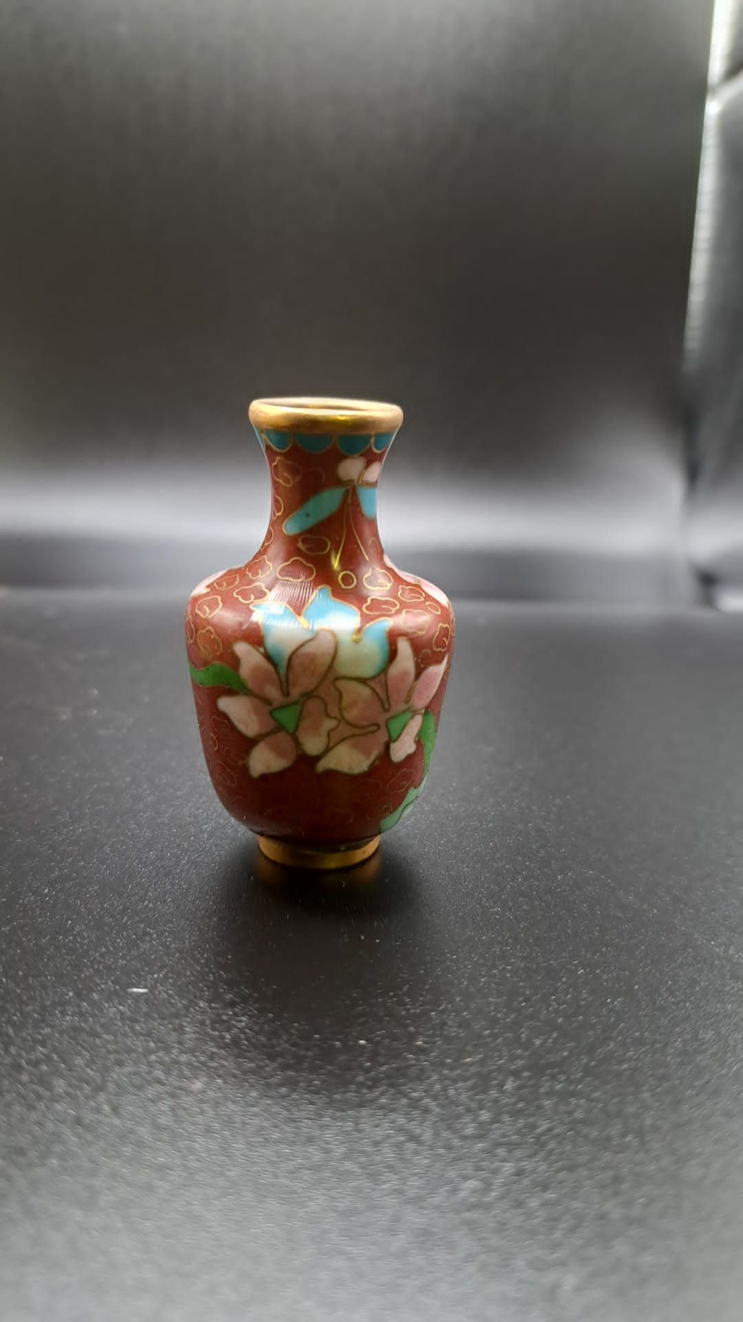 China, Cloisonne, sehr schöne vase, Blumen 5,5x3,5cm A2-3