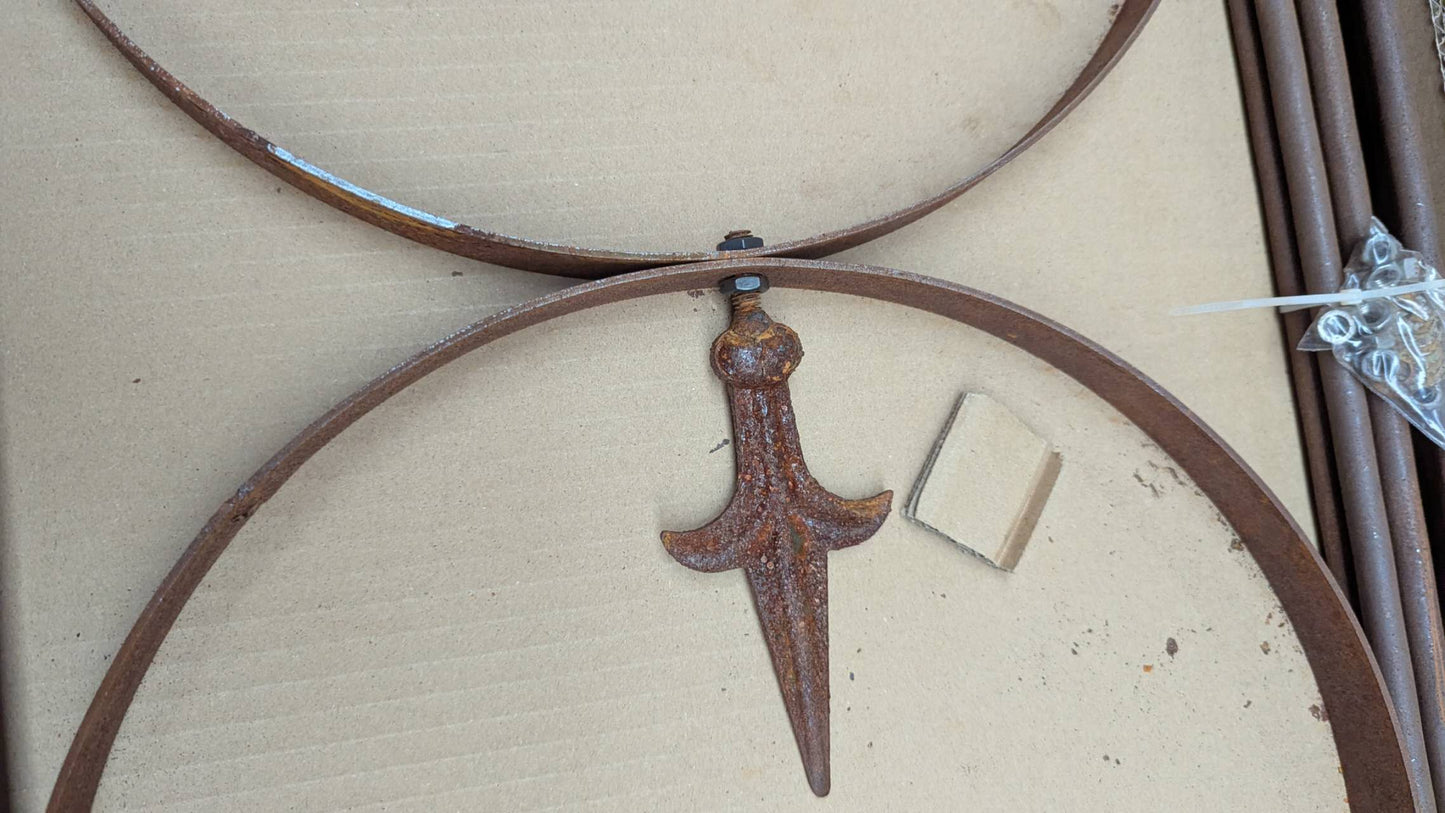 Edelrost Rankhilfe Rosensäule Rankgitter Rosengestell Rankturm Rosenbogen