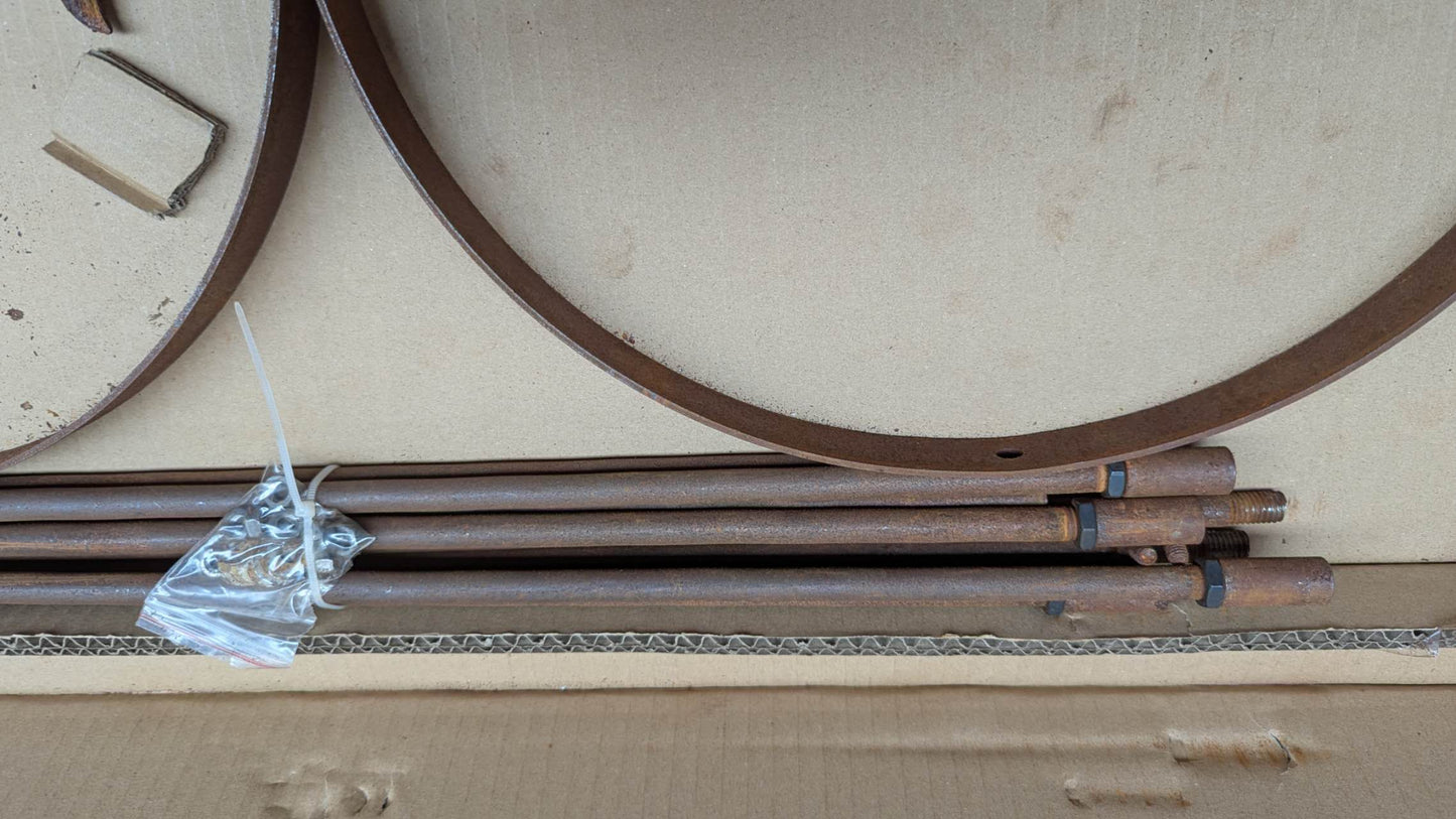 Edelrost Rankhilfe Rosensäule Rankgitter Rosengestell Rankturm Rosenbogen