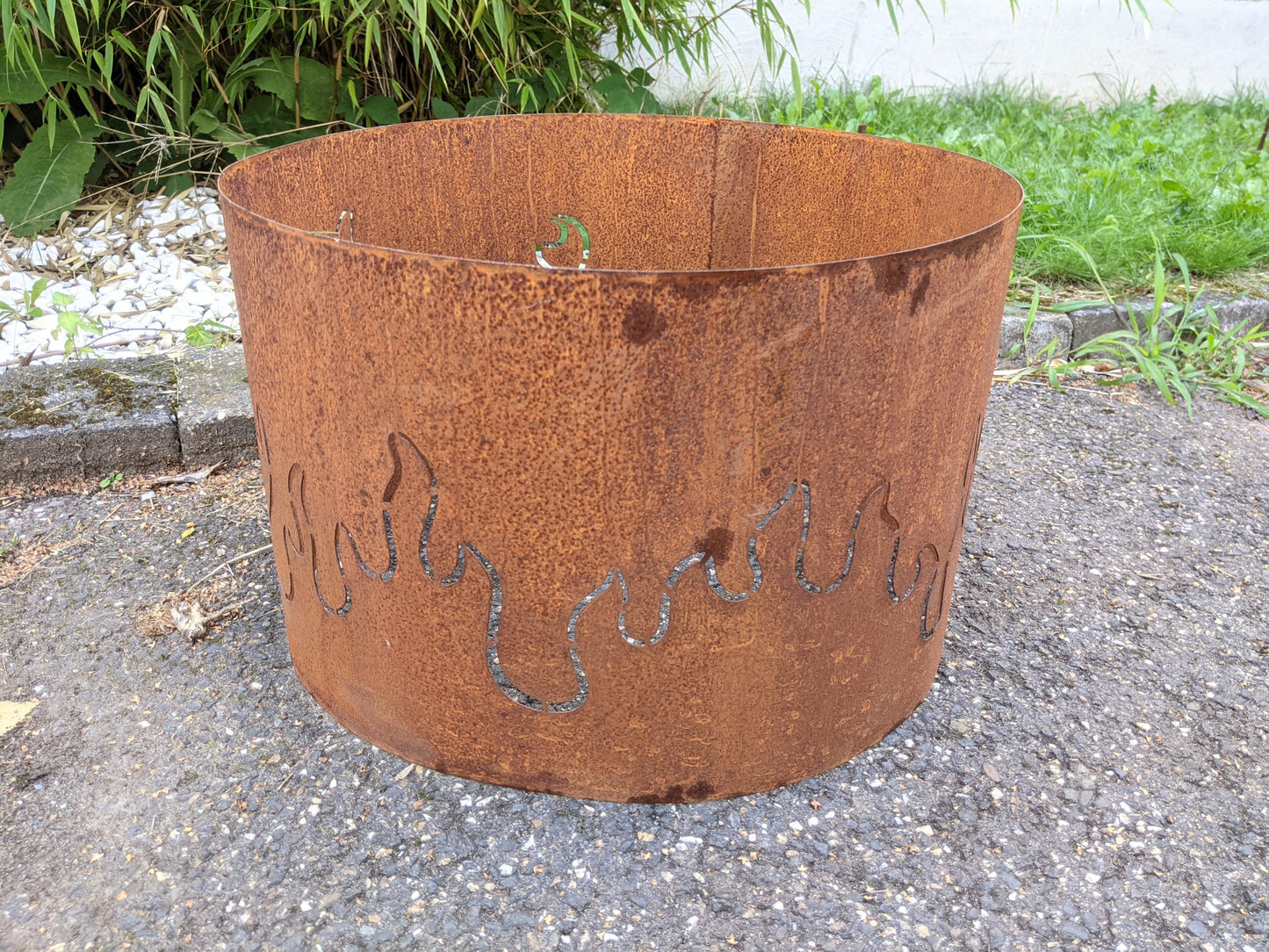 Noble rust stand for fire bowl, plant bowl rust stand garden decoration round 032128 D46cm H30cm