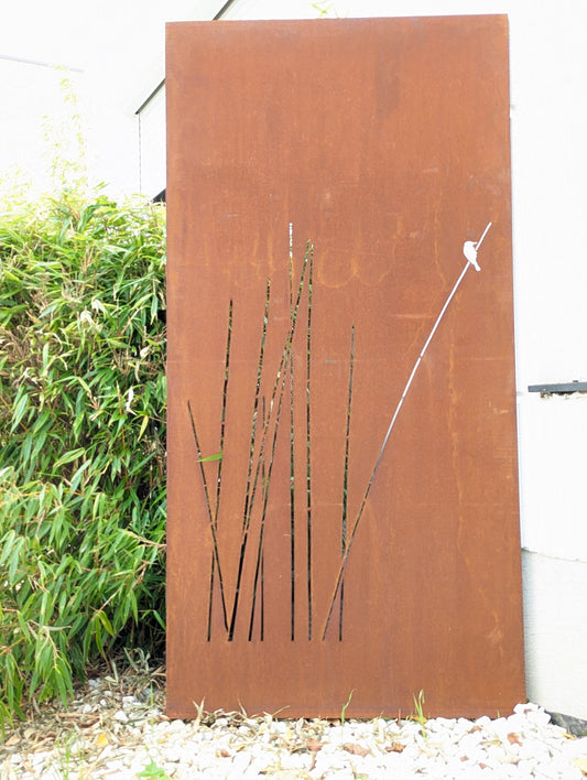 Edelrost Garten Sichtschutzwand Vogel Gras