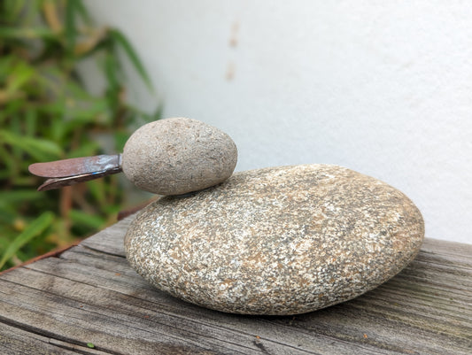 Garden bird, natural stone, garden decoration,