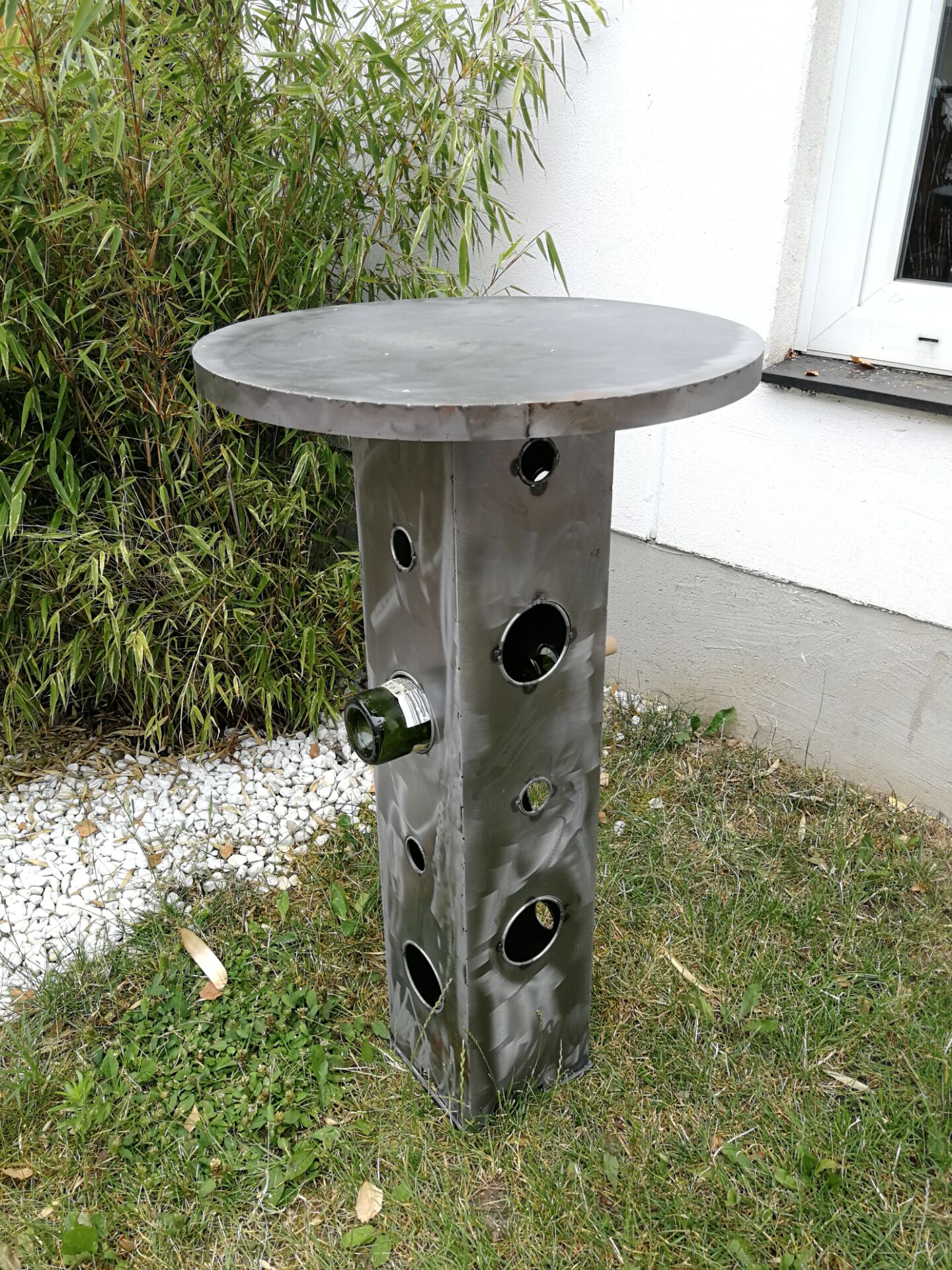 Naturfarbe Gartenstecker für Bierflasche Metall H90*20cm ,D=50cm,Biertisch 029213 