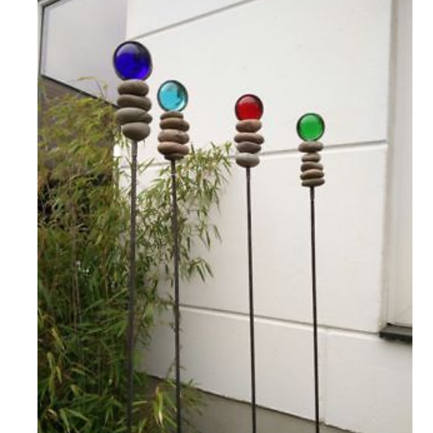 Noble rust garden stake rust flower bed stake garden glass ball glass decoration 117*6 cm