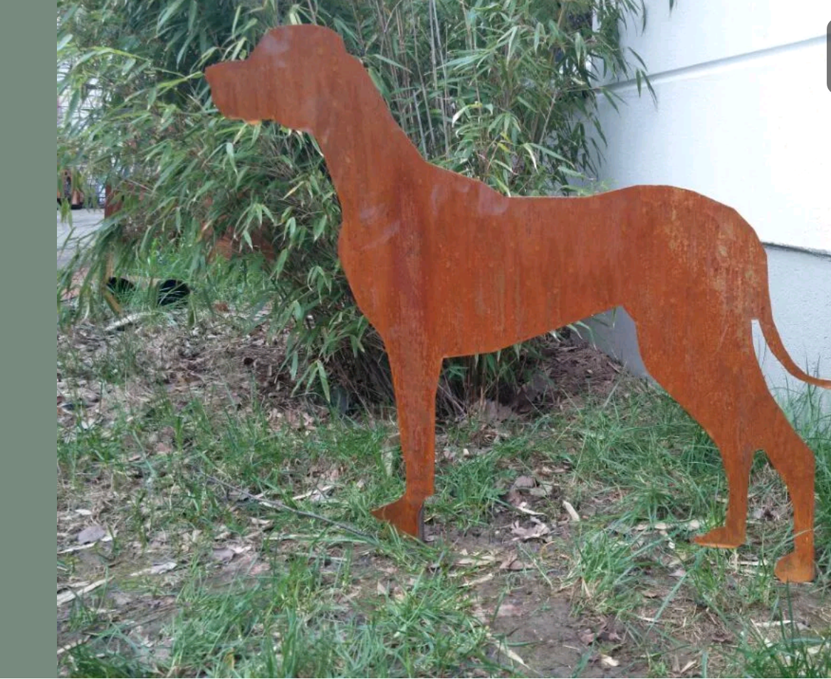 Patina Garden Dog Rust Metal Garden Stake L85* H70cm 031870