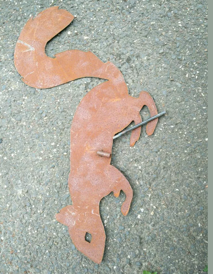 Garden rust squirrel rust garden garden stake rust decoration garden figure 43*25