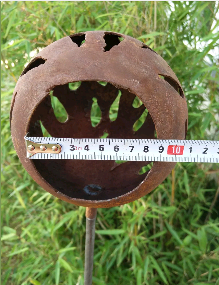 Handarbeit Gartenstecker Gartenkugel Edelrost Kerzenständer Gartendeko Metall