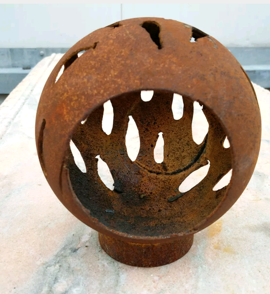 Candle bowl candle holder rust garden ball metal rust home decoration 15cm