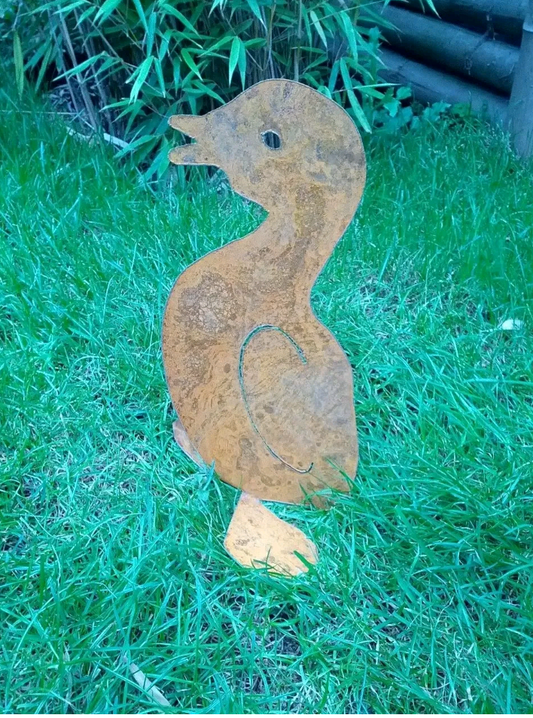 Duck, garden figures, natural colors and iron rust metal garden decoration animal