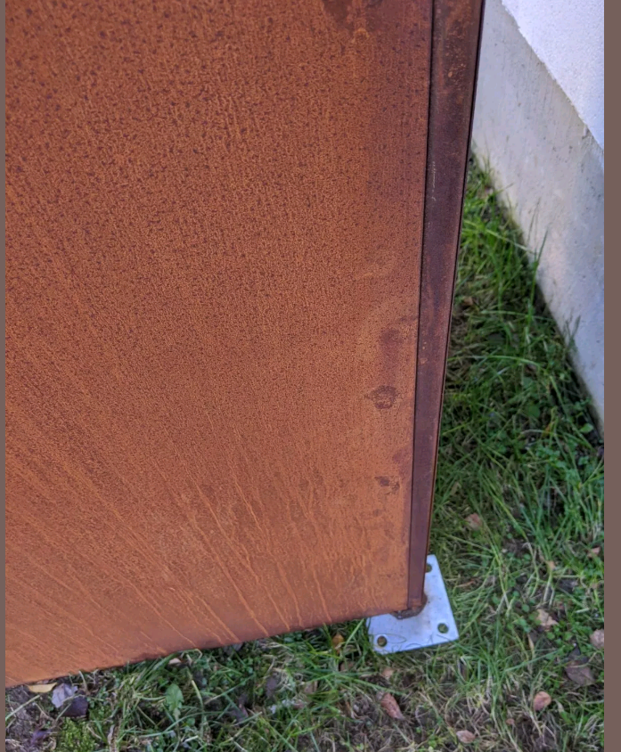 Garden rust garbage can box garbage can cover garbage can cabinet rust032018-1