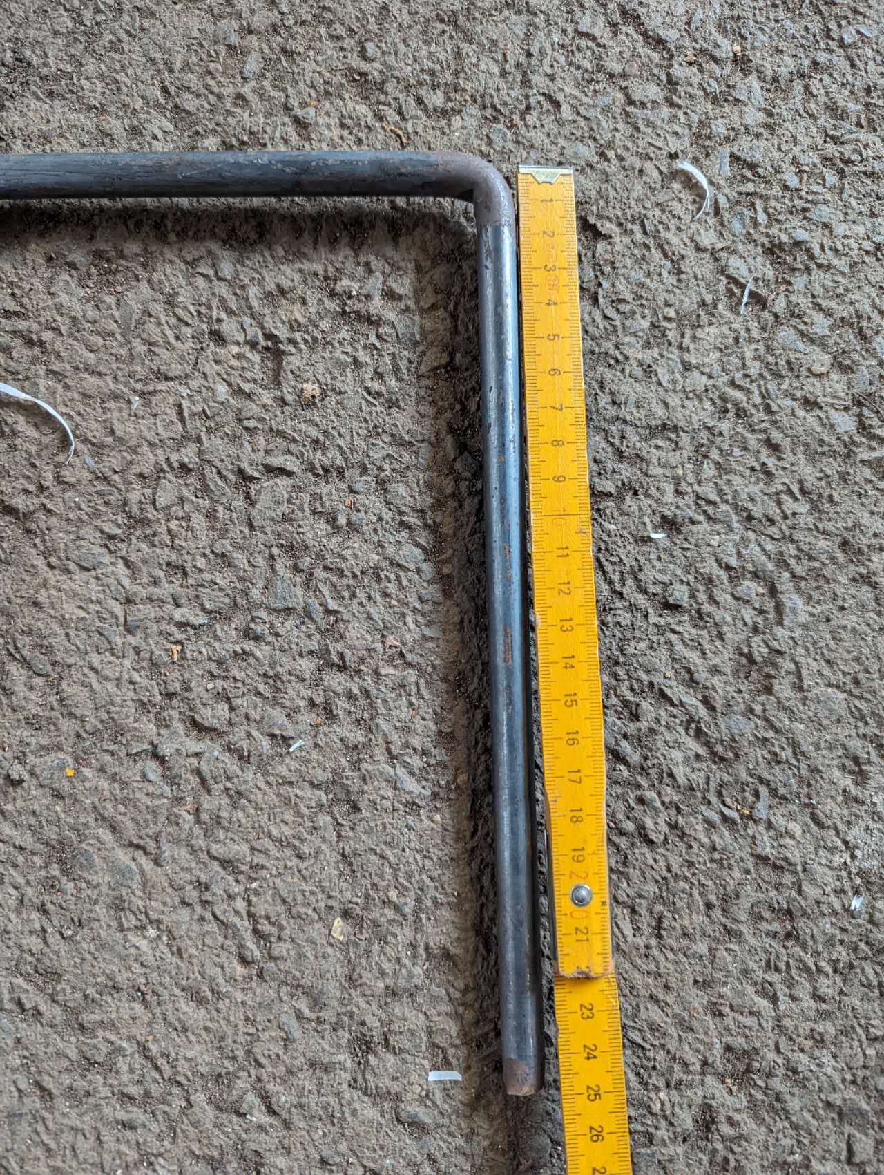 Pfostenfuß für Zaunpfahl ,Erdanker für Sichtschutzwand aus Metall 032331