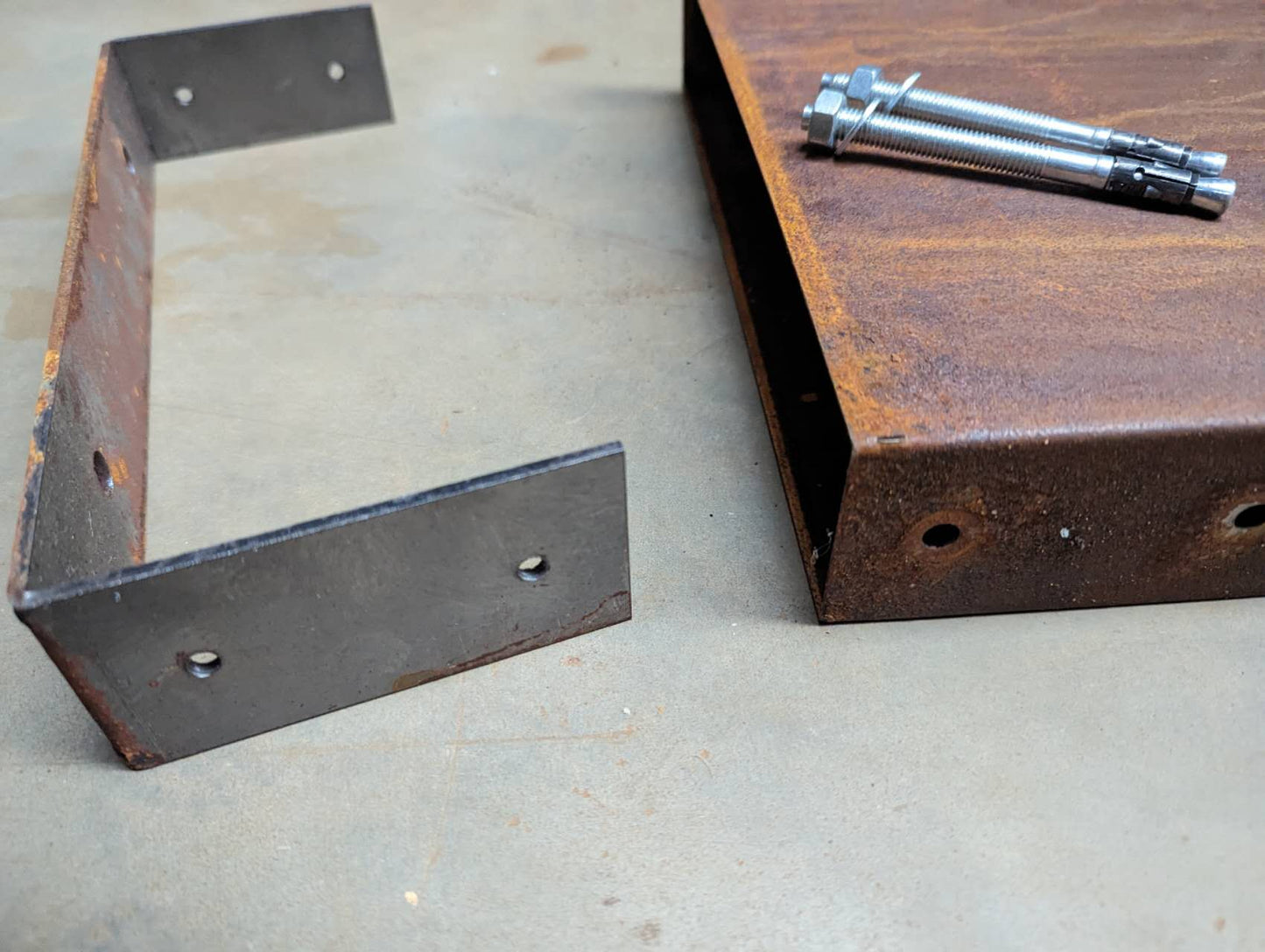 Edelrost 3D Tafel aus Normaler Stahl 1mm , Hausnummer  aus Edelstahl