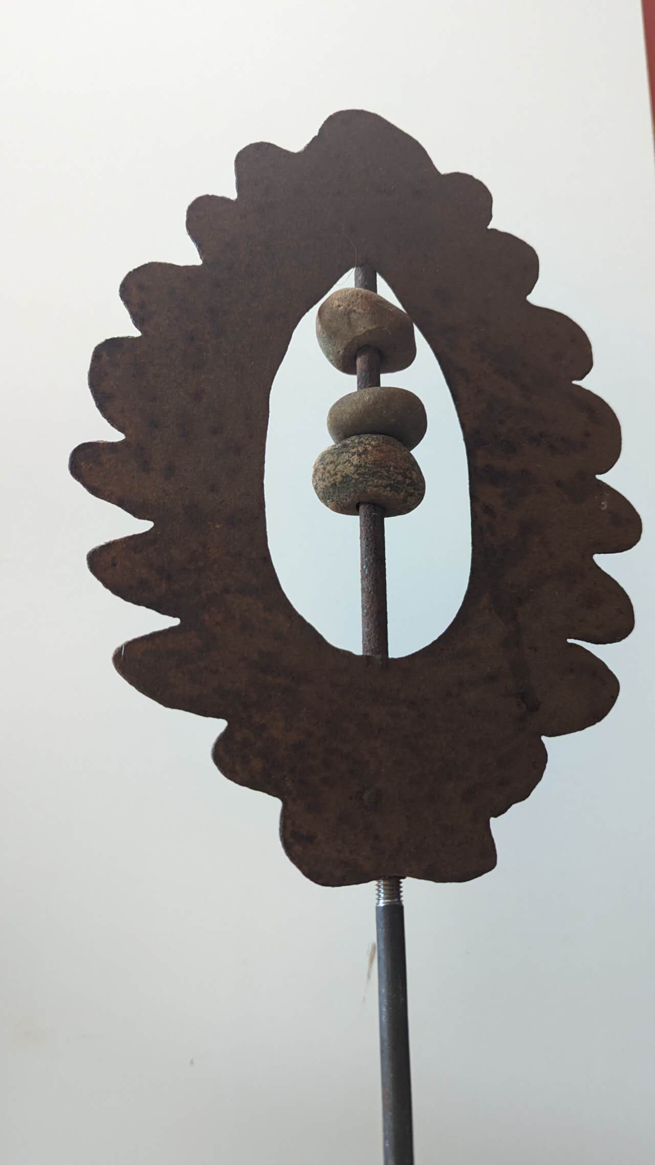 Die einzige ！Edelrost Gartenstecker，Blätter  , Höhe 125 cm， aus Metall ,Stein