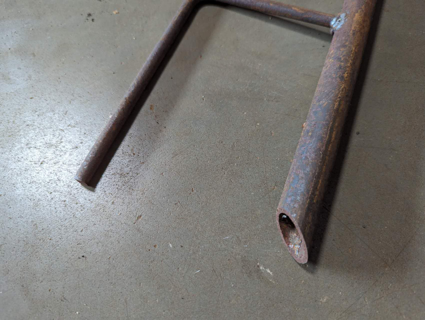 Garten Blumen Gartenstecker aus Metall ,Windlicht Kerzenhalter Höhe 115cm,030561